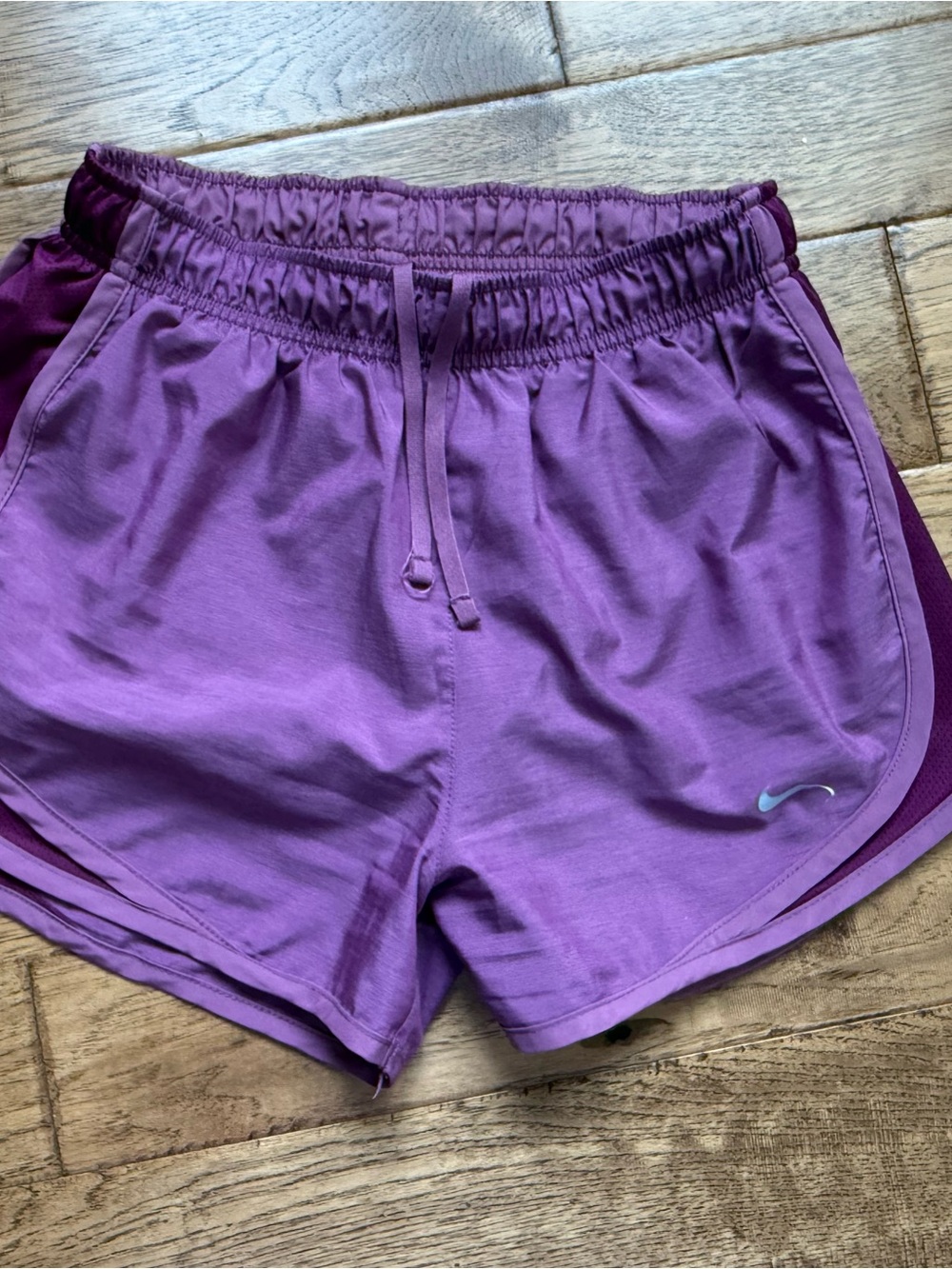 Nike Tempo Purple Women's Extra Small Athletic Shorts with Drawstring